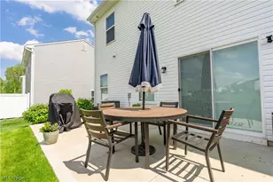 1362 Maple Grove Ln, Uniontown, OH 44685 - Photo 6