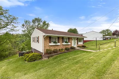 5 Sunset Drive, Martins Ferry, OH 43935 - Photo 2