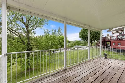 5 Sunset Drive, Martins Ferry, OH 43935 - Photo 8