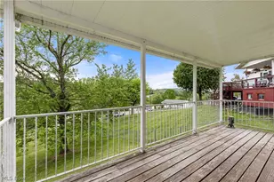 5 Sunset Dr, Martins Ferry, OH 43935 - Photo 8