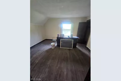 975 Owen Avenue, Akron, OH 44311 - Photo 10