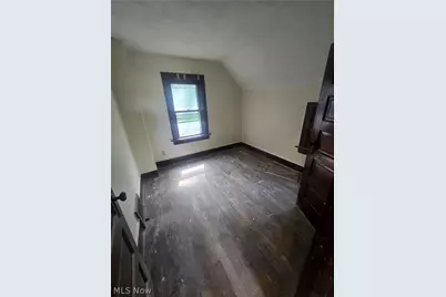 975 Owen Avenue, Akron, OH 44311 - Photo 12