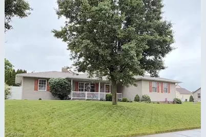 1481 3rd Street SE, New Philadelphia, OH 44663 - Photo 1