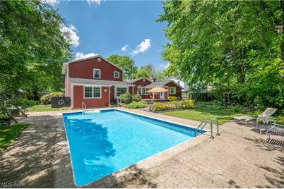 8045 Deerpath Drive, Youngstown, OH 44512 - Photo 2