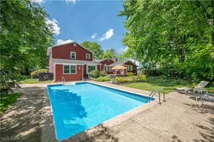 8045 Deerpath Dr, Youngstown, OH 44512 - Photo 2