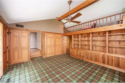 8045 Deerpath Drive, Youngstown, OH 44512 - Photo 18