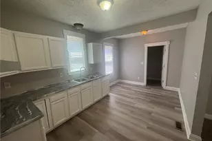 9710 Easton Ave, Loveland, OH 44104 - Photo 6