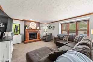 3752 Sandlewood Dr, Brunswick, OH 44212 - Photo 8