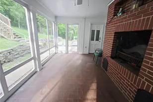 885 Sheridan Rd, Coshocton, OH 43812 - Photo 22