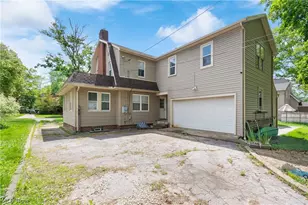1359 Delia Ave, Akron, OH 44320 - Photo 2