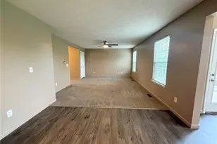 2250 Dorchester Dr, Kent, OH 44240 - Photo 10