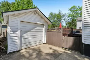 1267 Liberty Ave, Barberton, OH 44203 - Photo 40