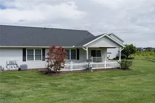 2765 Doral Cir SE, Massillon, OH 44646 - Photo 8