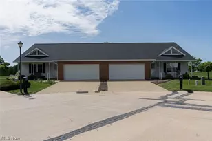 2765 Doral Cir SE, Massillon, OH 44646 - Photo 4