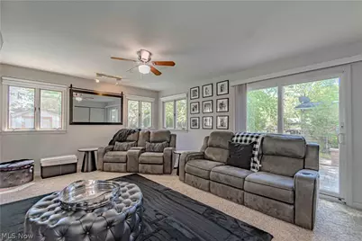 1233 Brainard Road, Lyndhurst, OH 44124 - Photo 12