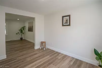 3648 Mulberry Street NW, Uniontown, OH 44685 - Photo 6
