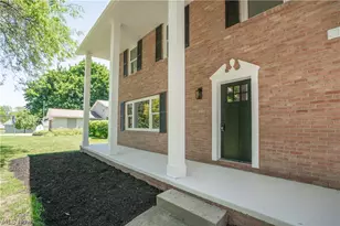 3648 Mulberry St NW, Uniontown, OH 44685 - Photo 2