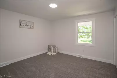 3648 Mulberry Street NW, Uniontown, OH 44685 - Photo 28