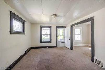 12322 Imperial Avenue, Loveland, OH 44120 - Photo 4