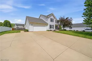 3061 Bucklers St NW, Uniontown, OH 44685 - Photo 40
