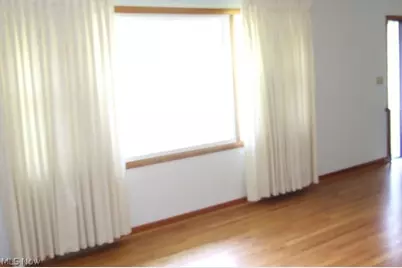 166 W Garwood Drive, Tallmadge, OH 44278 - Photo 8