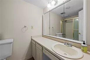 12500 Edgewater Dr, Oakwood, OH 44107 - Photo 16