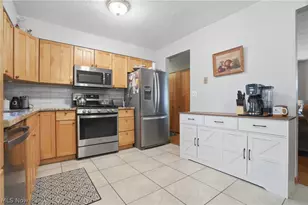 3955 Dunbar St, Austintown, OH 44515 - Photo 6