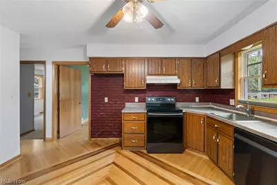 343 3rd Street, Wadsworth, OH 44281 - Photo 6