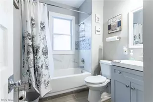 10605 Ashbury Ave, Loveland, OH 44106 - Photo 14