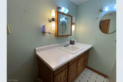 2160 Ingersoll Drive, Akron, OH 44320 - Photo 22