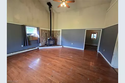 14298 Chardon Windsor Road, Chardon, OH 44024 - Photo 10
