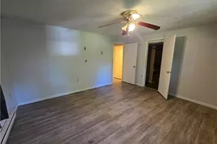 14298 Chardon-Windsor Rd, Chardon, OH 44024 - Photo 16