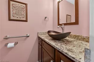 386 Tulip Trail, Wadsworth, OH 44281 - Photo 14