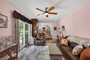 386 Tulip Trail, Wadsworth, OH 44281 - Photo 8