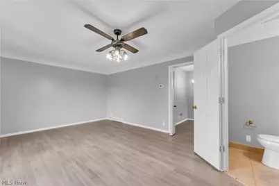 2915 Snow Road #2/UP, Parma, OH 44134 - Photo 22