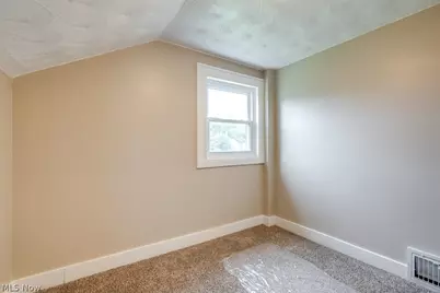 931 Lovers Lane, Akron, OH 44306 - Photo 24