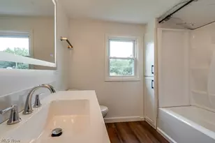 931 Lovers Ln, Akron, OH 44306 - Photo 26