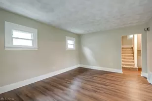 931 Lovers Ln, Akron, OH 44306 - Photo 6
