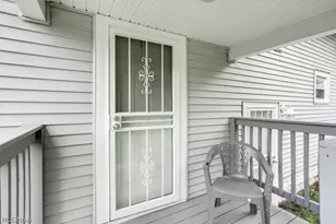 931 Lovers Ln, Akron, OH 44306 - Photo 34