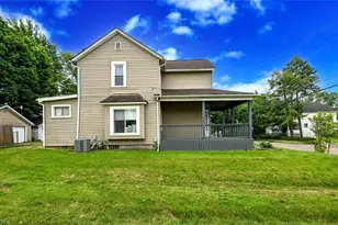 2221 9th St SW, Akron, OH 44314 - Photo 32