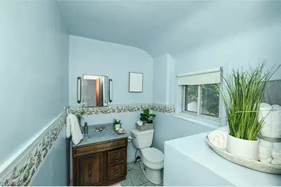 2221 9th Street SW, Akron, OH 44314 - Photo 24
