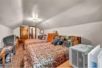 1539 Greensburg Road, Uniontown, OH 44685 - Photo 28