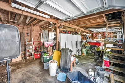 1539 Greensburg Road, Uniontown, OH 44685 - Photo 40