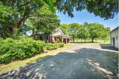 1539 Greensburg Road, Uniontown, OH 44685 - Photo 2