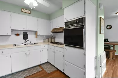 1323 Eisenhower Avenue, Lexington, OH 44904 - Photo 8