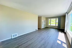 3530 Pearl Ave, Lorain, OH 44055 - Photo 10