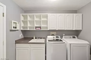 709 Norbury Dr, Hudson, OH 44236 - Photo 12