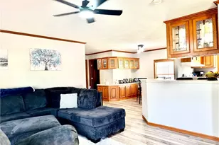 207 Polaris, Dover, OH 44622 - Photo 8