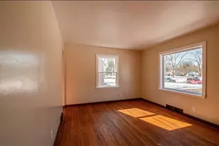 2134 Estabrook Ave NW, Warren, OH 44485 - Photo 8