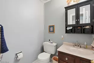 838 Glencrest Rd, Northfield, OH 44067 - Photo 18